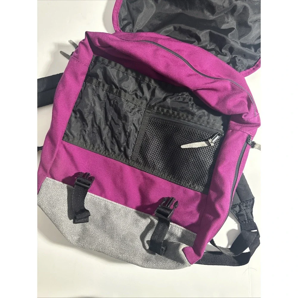 Vintage Eastpak Delegate Messenger Bag Suede/Leather Bottom USA Pink/purple
